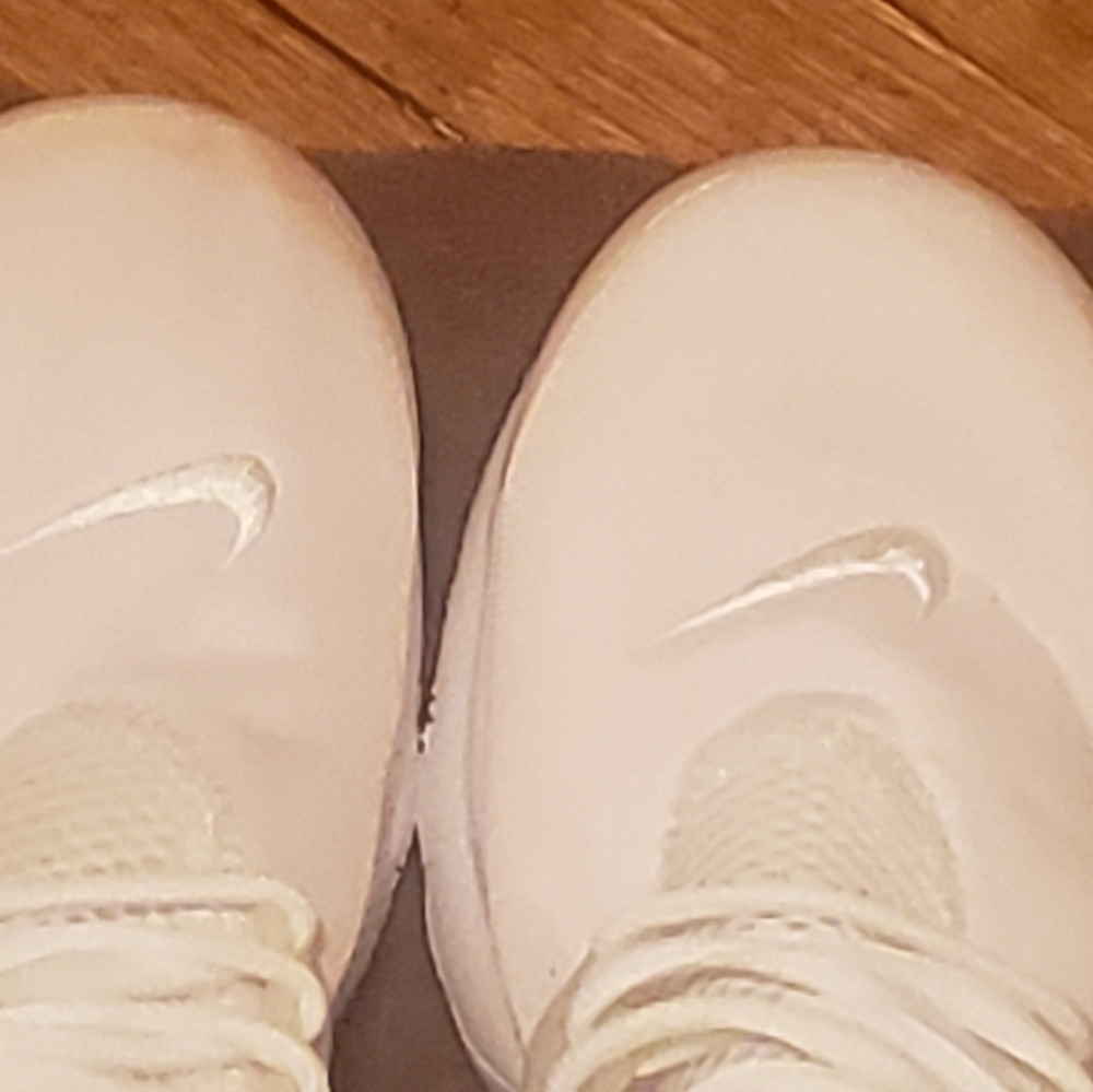 Nike Prestos - Picture 13 of 14